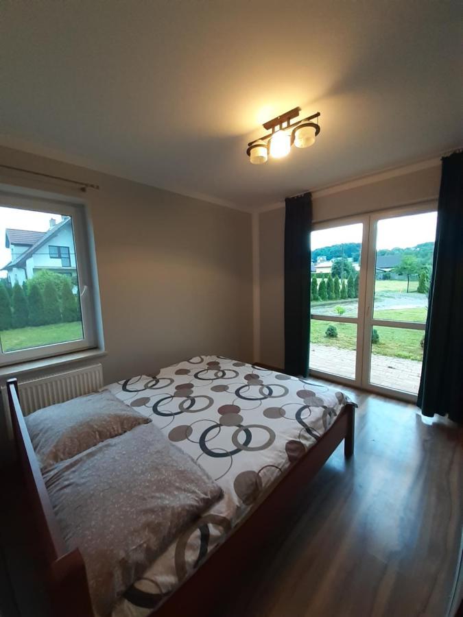 Dom W Okolicach Czchowa Wytrzyszczka Exteriér fotografie