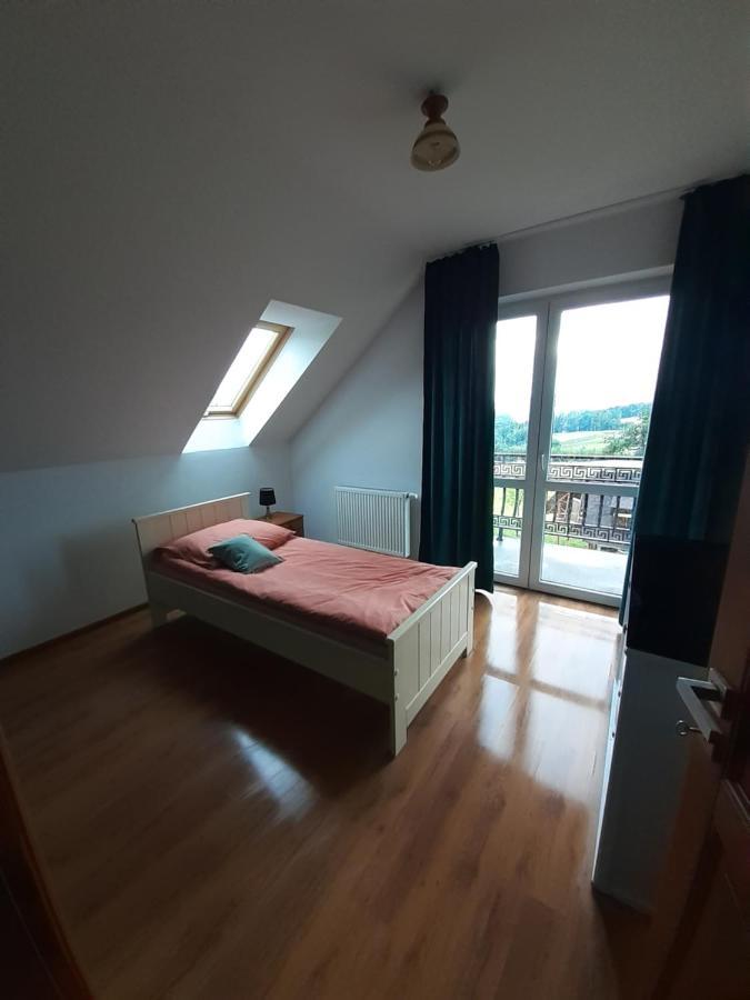 Dom W Okolicach Czchowa Wytrzyszczka Exteriér fotografie
