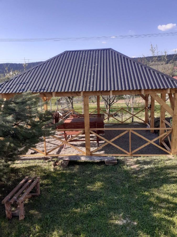 Dom W Okolicach Czchowa Wytrzyszczka Exteriér fotografie